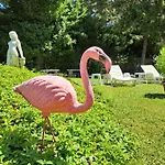 Balaton Panzio Bed & Breakfast 3*