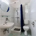 Balaton Panzio Bed & Breakfast 3*
