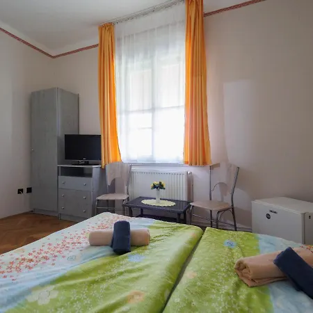 Balaton Panzió 3*