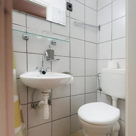 Balaton Panzio שיופוק