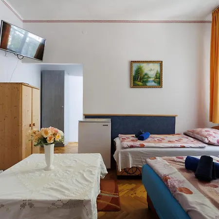 Balaton Panzió Bed & Breakfast Siófok