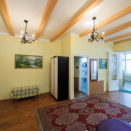 Balaton Panzio לינה וארוחת בוקר שיופוק