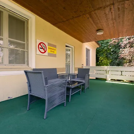 Balaton Panzio Bed & Breakfast Siófok