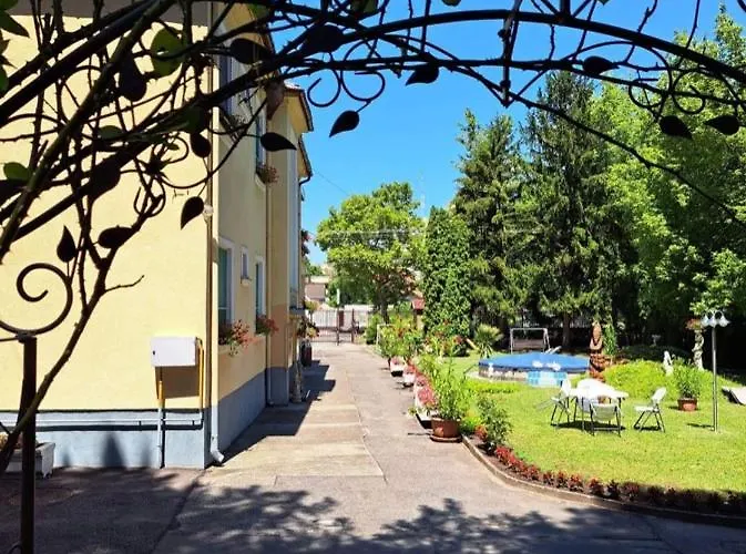 Panzió Balaton Panzió Siófok